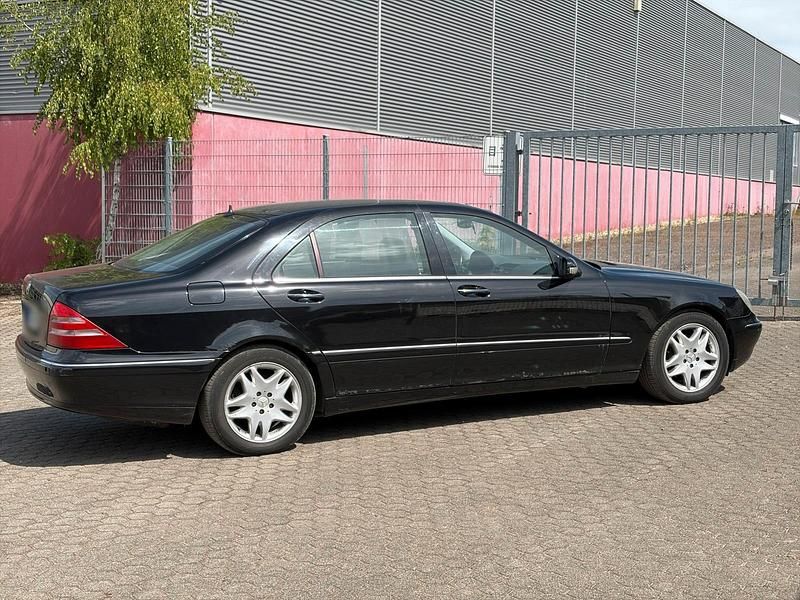 Usata Mercedes S320 224 CV (164 kW) 2000 Nero Berlina