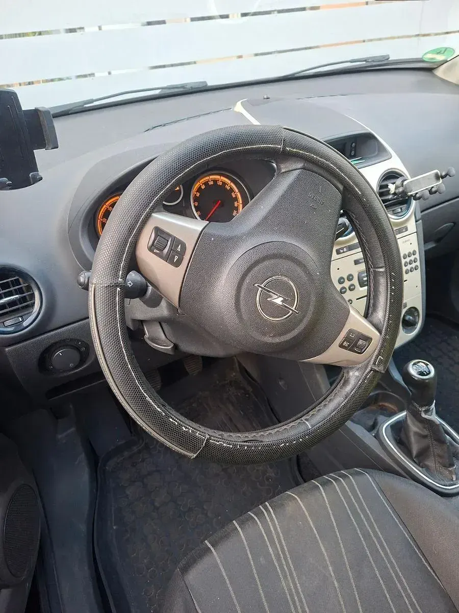 Gebraucht Opel Corsa Cosmo 80 PS (58 kW) 2006 Schwarz Kleinwagen