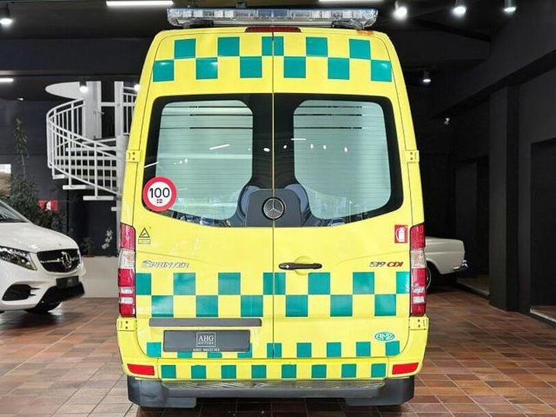 Second-hand Mercedes Sprinter 190 CP (139 kW) 2013 Galben