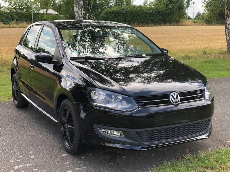 Schwarz Gebraucht 2012 VW Polo Comfortline Kleinwagen | 5.490 € (Guter Preis) - Bild 1/4