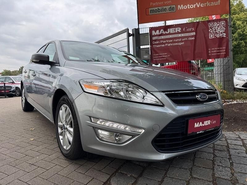 Grau Gebraucht 2013 Ford Mondeo Trend Limousine | 4.100 € (Fairer Preis) - Bild 1/4