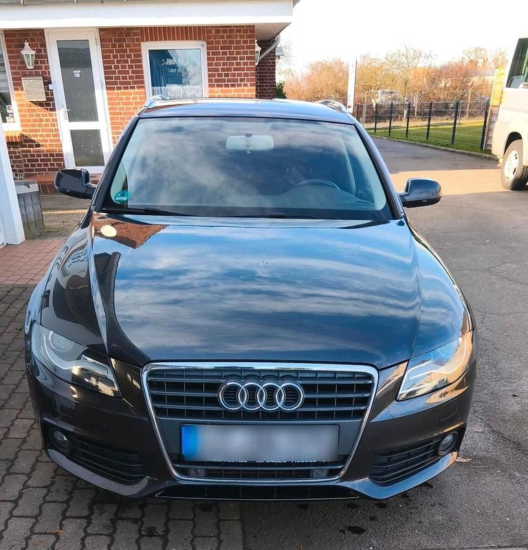 Gebraucht Audi A4 160 PS (117 kW) 2010 Schwarz Kombi