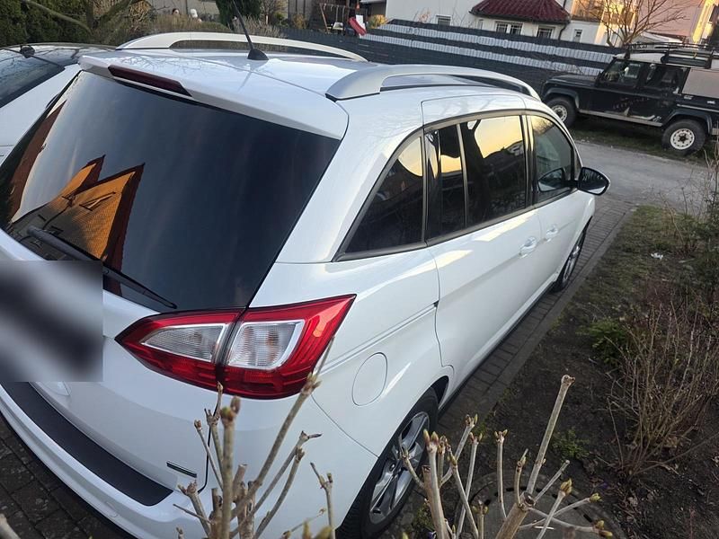 Gebraucht Ford Grand C-Max 125 PS (91 kW) 2014 Weiß Van / Kleinbus