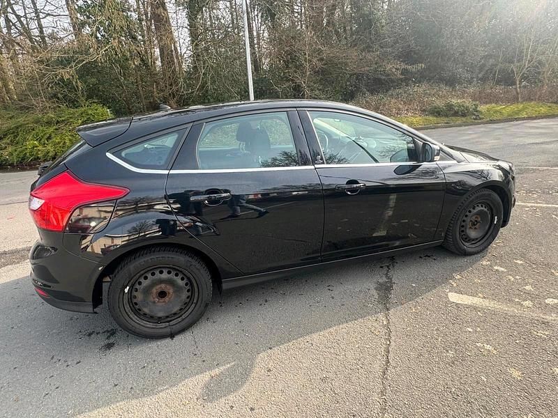 Gebraucht Ford Focus 150 PS (110 kW) 2012 Schwarz Limousine