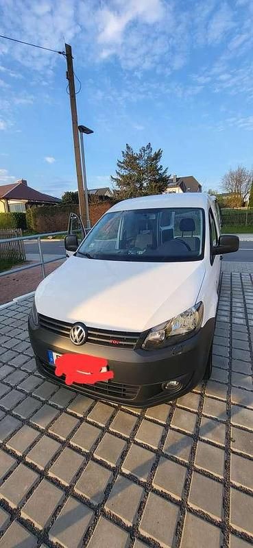 Second-hand VW Caddy 102 CP (75 kW) 2011 Alb Monovolum