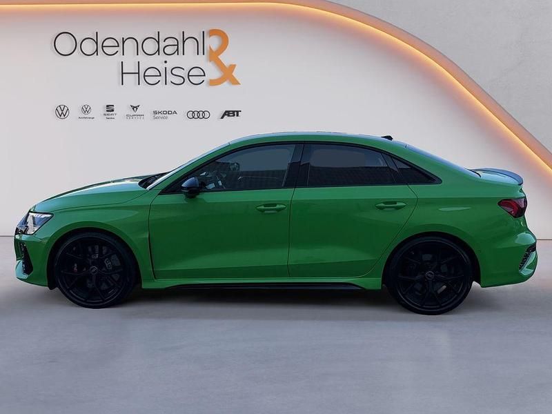 Gebraucht Audi RS3 Ambiente 400 PS (294 kW) 2023 Kyalamigrün Limousine
