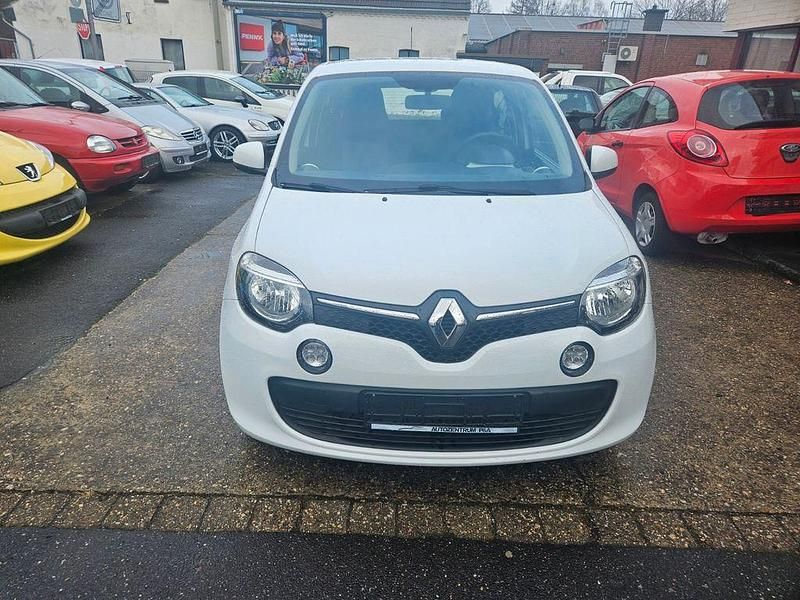 Gebraucht Renault Twingo Life 69 PS (50 kW) 2017 Weiß Kleinwagen