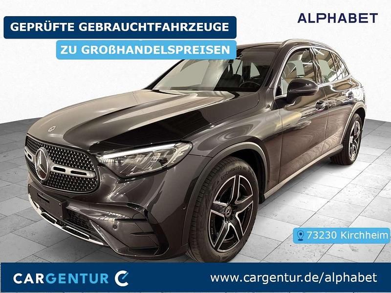Grau Gebraucht 2024 Mercedes GLC300 AMG line SUV | 52.390 € (Superpreis) - Bild 1/2