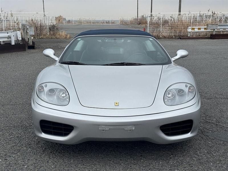 Gebraucht Ferrari 360 400 PS (294 kW) 2004 Silber Cabrio