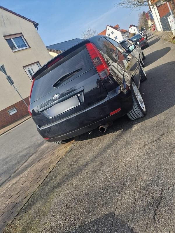 Gebraucht Ford Fiesta 101 PS (74 kW) 2002 Blau Kleinwagen