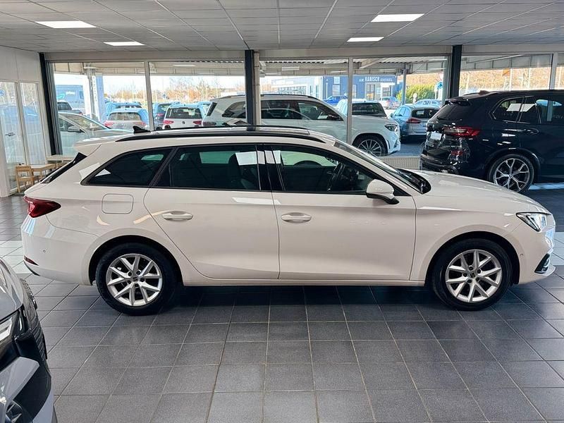 Gebraucht Seat Leon Style 150 PS (110 kW) 2022 Weiß Kombi