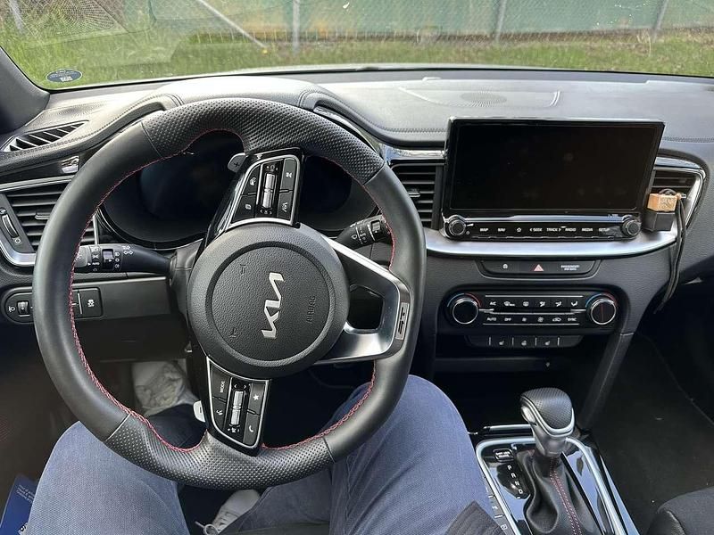 Gebraucht Kia Ceed GT GT 204 PS (150 kW) 2024 Silber Limousine