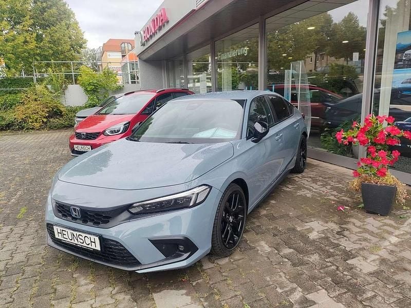 Sonic grey pearl Neu 2025 Honda Civic Hybrid Limousine | 35.700 € (Fairer Preis) - Bild 1/4