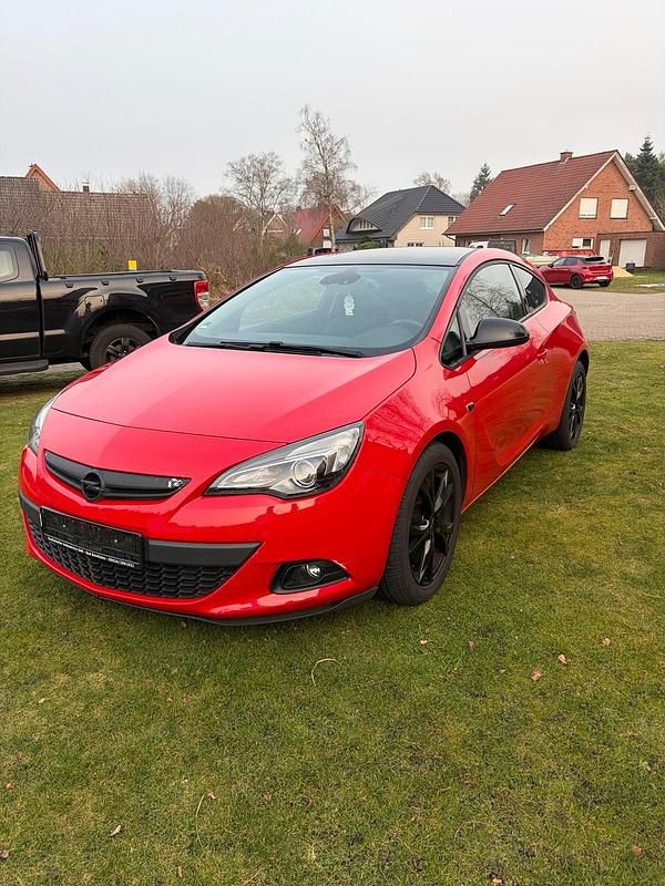 Gebraucht Opel Astra GTC 120 PS (88 kW) 2011 Rot Coupé