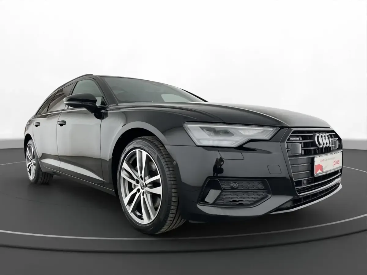 Gebraucht Audi A6 Sport 265 PS (194 kW) 2021 Mythosschwarz Kombi