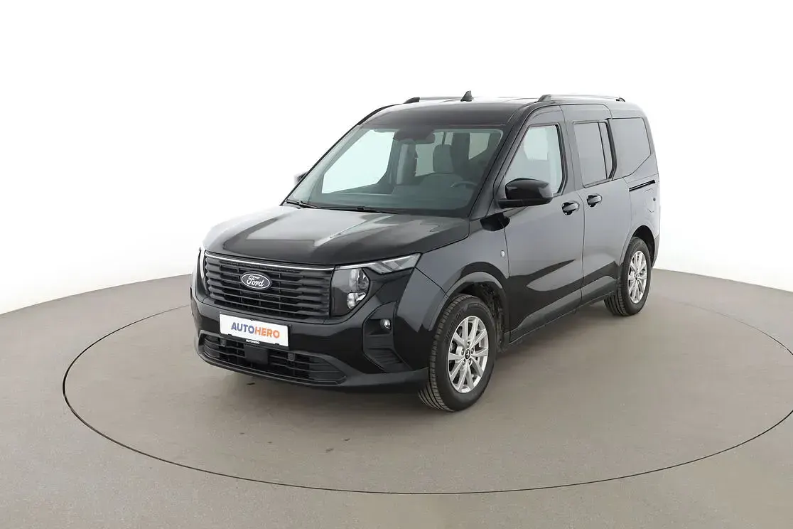 Gebraucht Ford Tourneo Courier Titanium 125 PS (91 kW) 2024 Van / Kleinbus