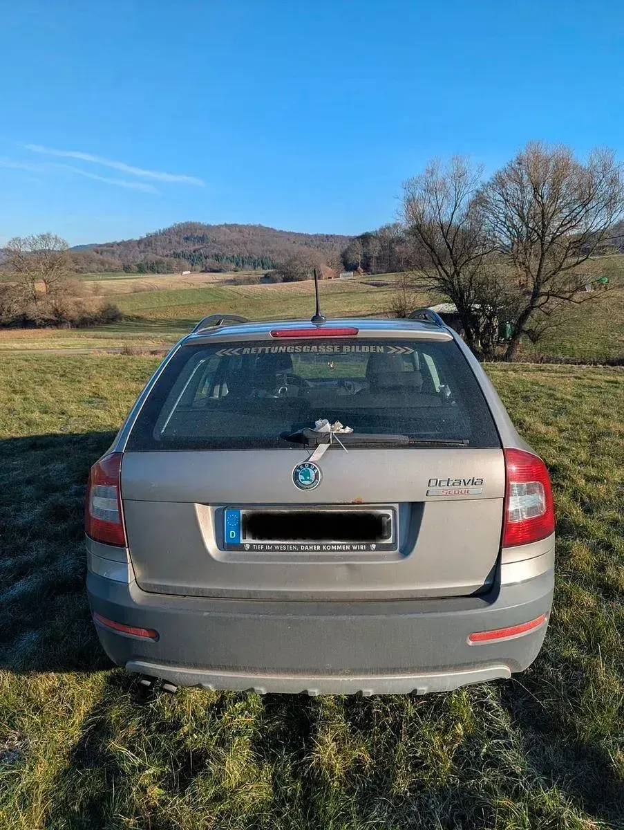 Gebraucht Skoda Octavia 160 PS (117 kW) 2011 Beige Kombi
