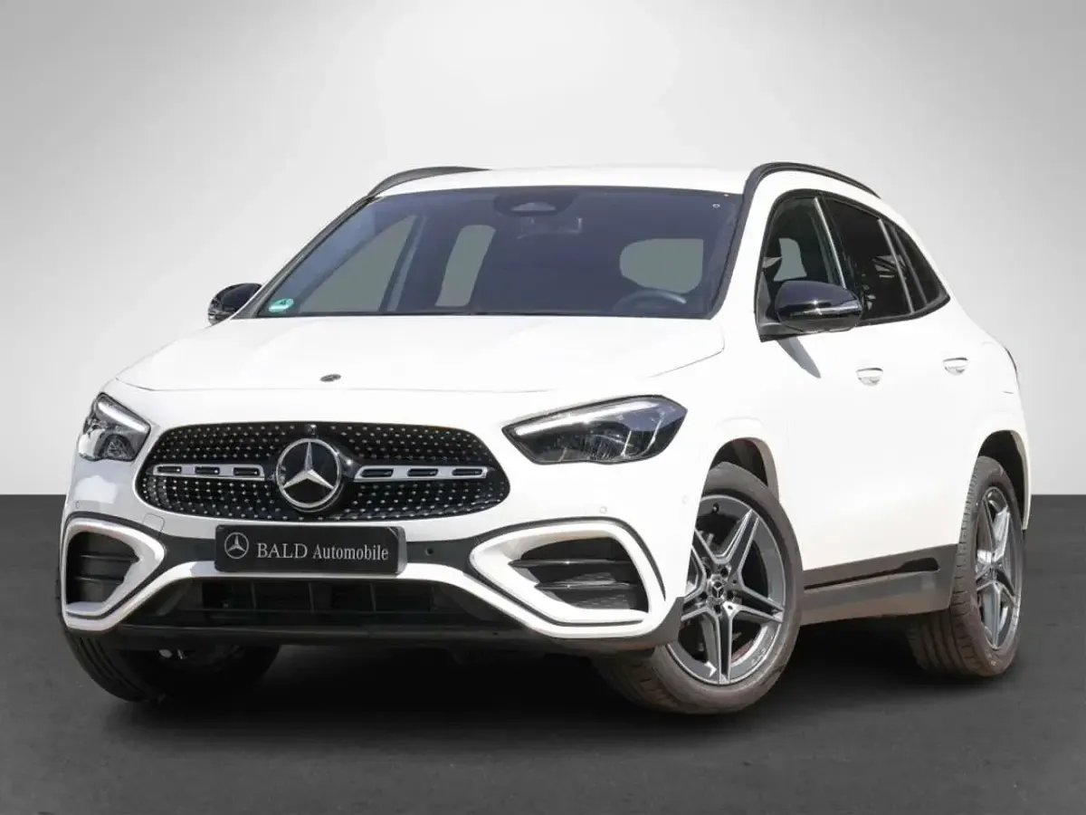 Gebraucht Mercedes GLA220 AMG 190 PS (139 kW) 2025 Weiss polarweiß uni SUV