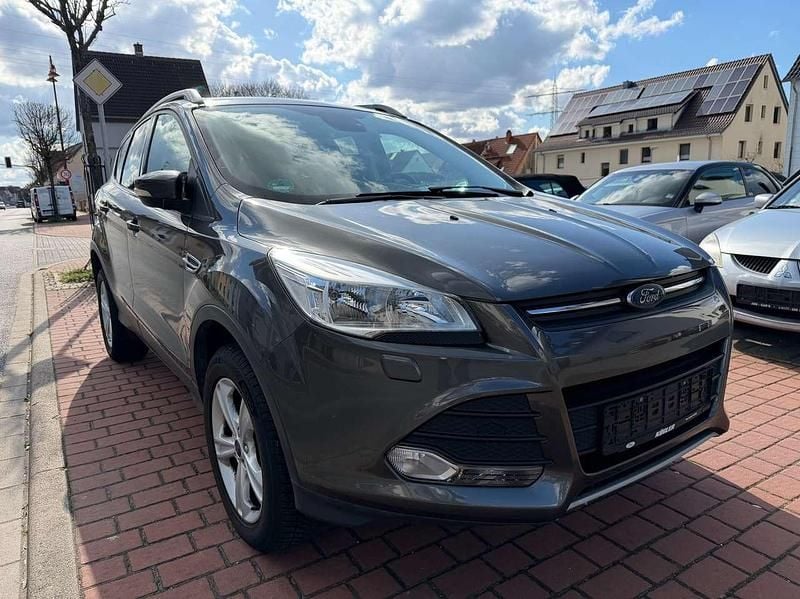 Gebraucht Ford Kuga SYNC Edition 150 PS (110 kW) 2016 Magneticgrau (metallic) SUV