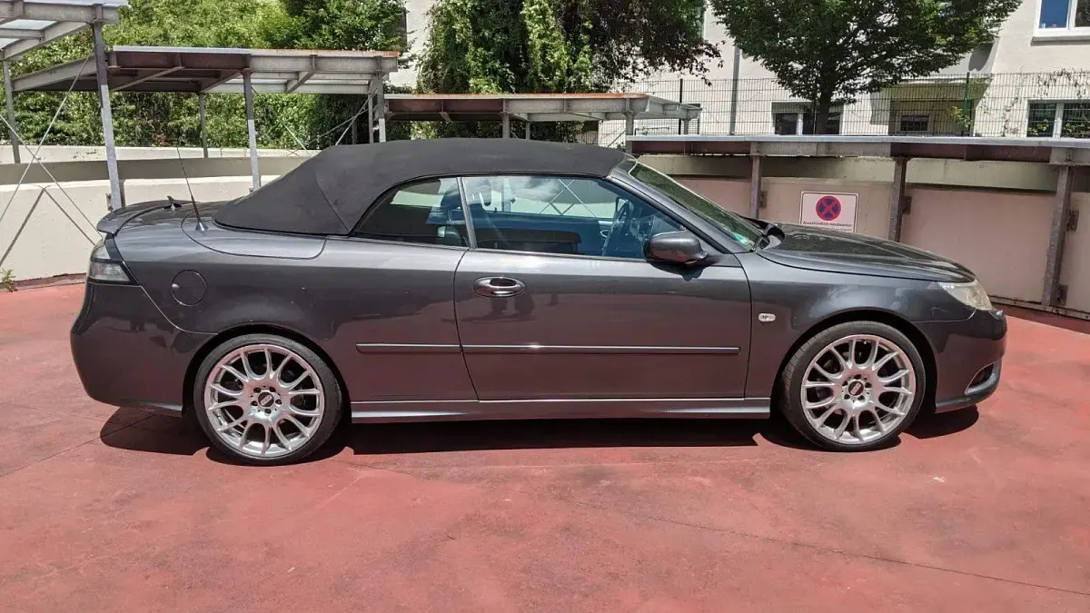 Gebraucht Saab 9-3 240 PS (176 kW) 2010 Silber Cabrio