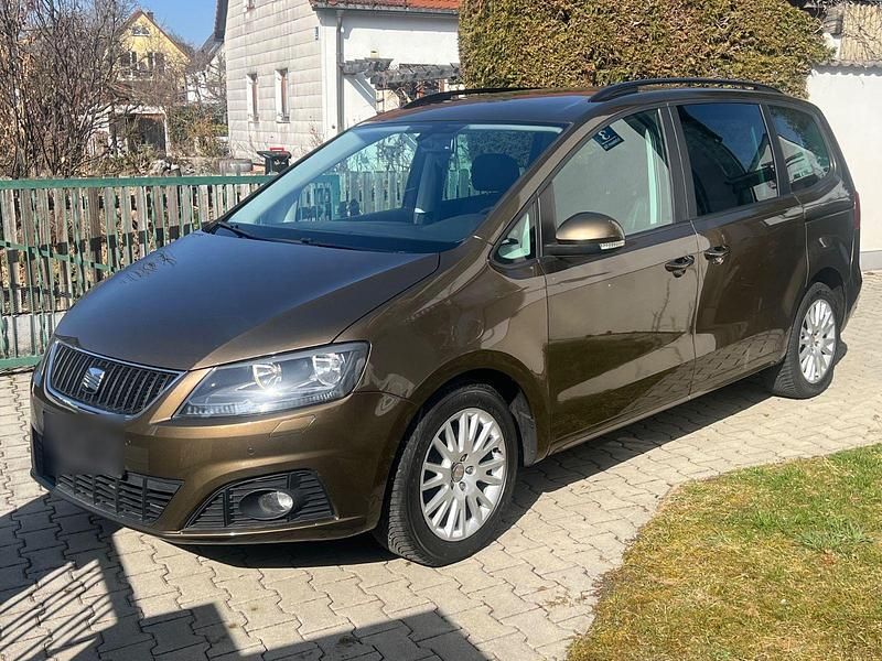 Gebraucht Seat Alhambra Style 150 PS (110 kW) 2012 Braun Van / Kleinbus