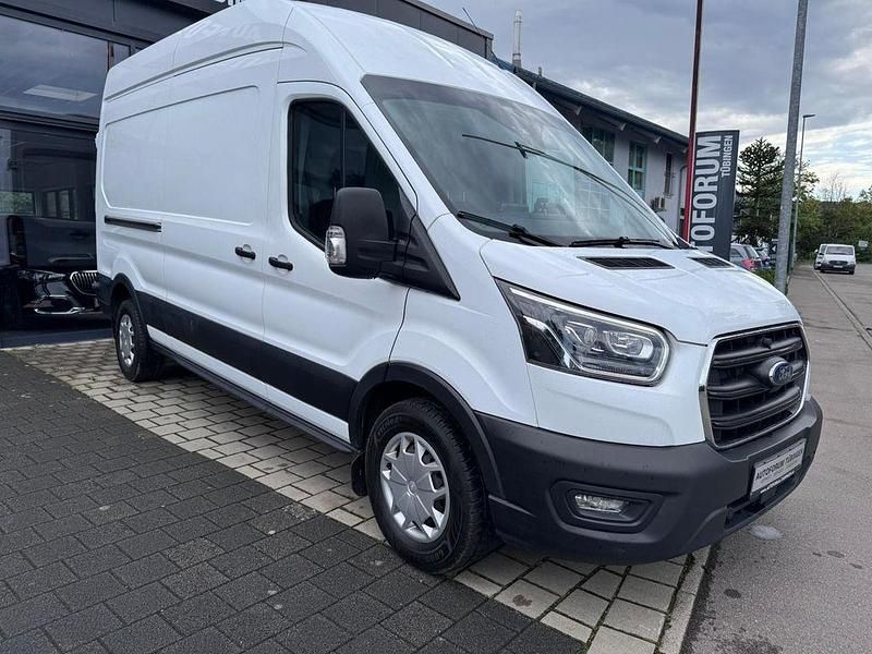 Gebraucht Ford Transit Trend 170 PS (125 kW) 2022 Frostweiß Van