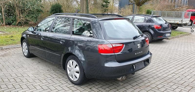 Gebraucht Seat Exeo Style 140 PS (102 kW) 2010 Braun Kombi