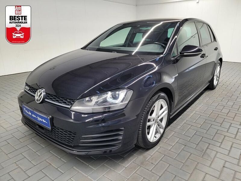 Schwarz (tiefschwarzmet.) Gebraucht 2017 VW Golf VII GTD Limousine | 17.980 € (Fairer Preis) - Bild 1/4