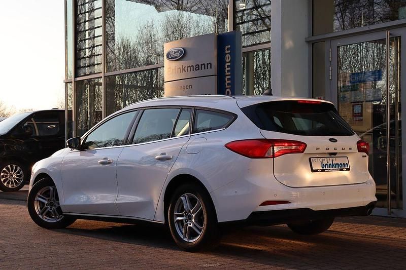 Gebraucht Ford Focus 155 PS (114 kW) 2021 Weiß Limousine
