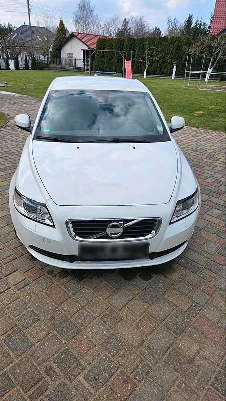 Gebraucht Volvo S40 106 PS (77 kW) 2010 Limousine