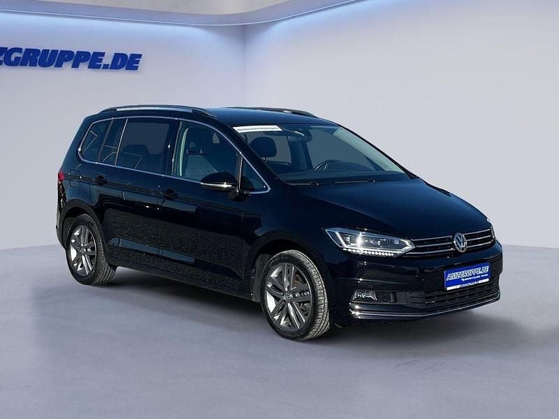 Gebraucht VW Touran 150 PS (110 kW) 2020 Deep black met Van / Kleinbus
