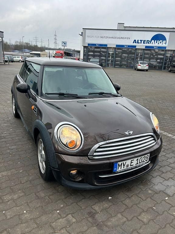 Gebraucht Mini ONE 75 PS (55 kW) 2011 Braun Kleinwagen