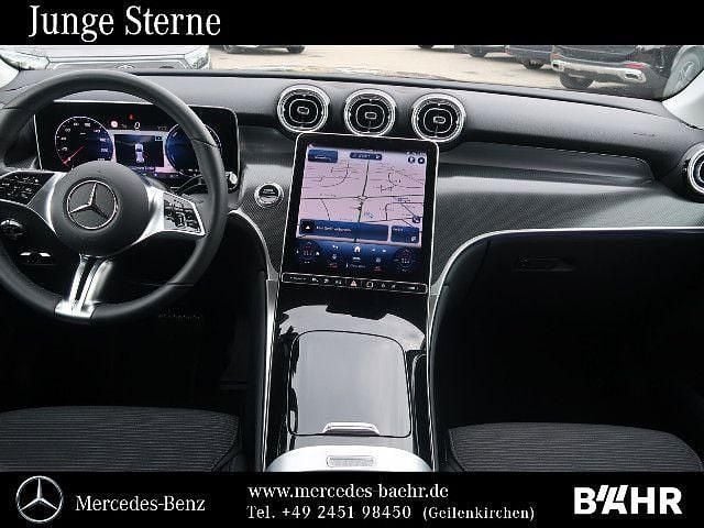 Gebraucht Mercedes GLC300e 333 PS (244 kW) 2024