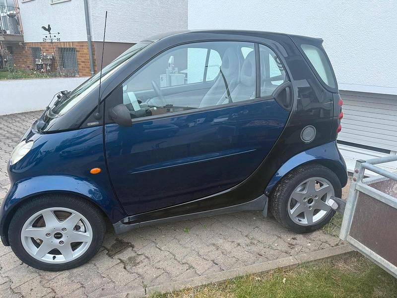 Używany Smart ForTwo Coupé 41 KM (30 kW) 2004 Niebieski Coupe