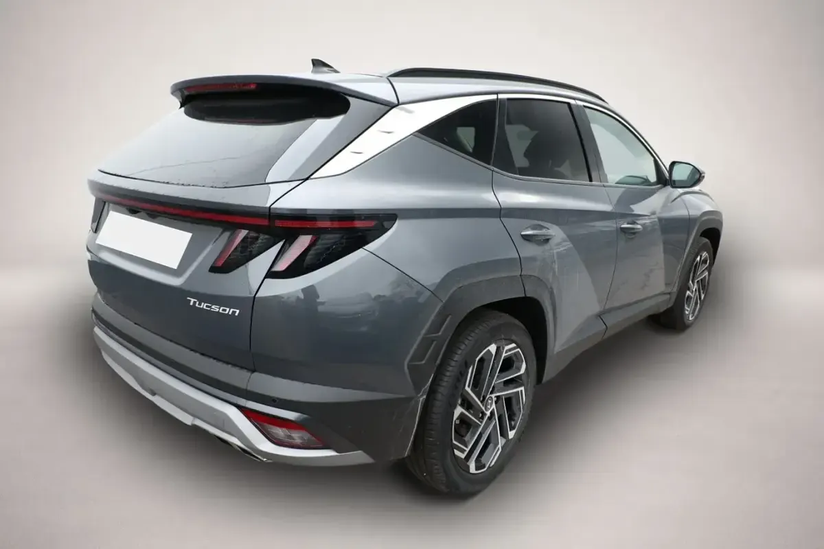 Neu Hyundai Tucson Trend 136 PS (100 kW) 2025 Grau SUV
