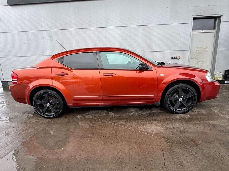 Gebraucht Dodge Avenger SE 156 PS (114 kW) 2009 Orange Limousine
