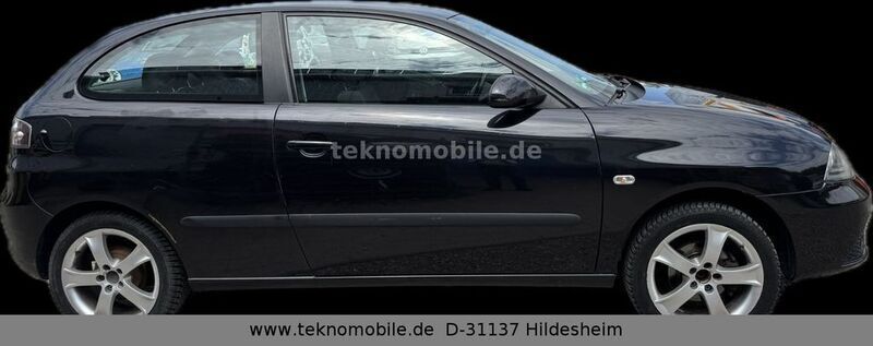 Schwarz Gebraucht 2006 Seat Ibiza Limousine | 1.122 € (Guter Preis) - Bild 1/4