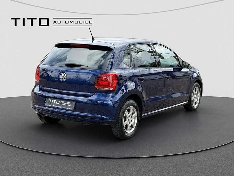 Gebraucht VW Polo Match 90 PS (66 kW) 2013 Blau Kleinwagen