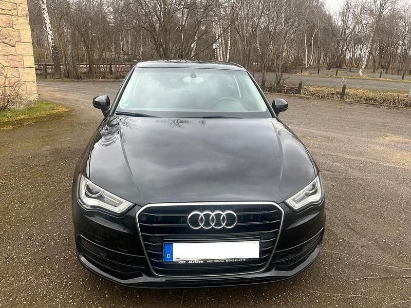 Gebraucht Audi A3 S-Line 125 PS (91 kW) 2015 Schwarz Limousine