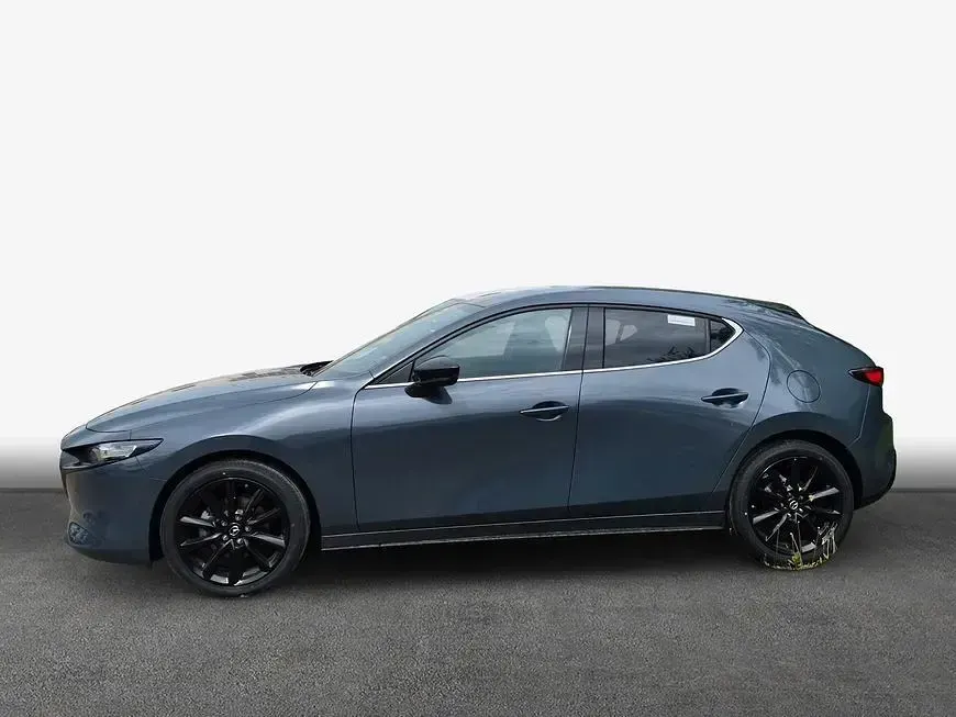 Neu Mazda 3 Homura-Line 140 PS (102 kW) 2025 Polymetal grau metallic Limousine