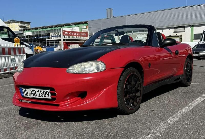 Rot Gebraucht 2004 Mazda MX5 Cabrio | 8.250 € (Fairer Preis) - Bild 1/4