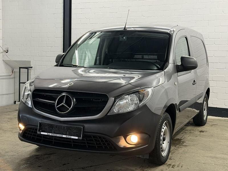 Gebraucht Mercedes Citan 108 80 PS (58 kW) 2021 Grau Limousine