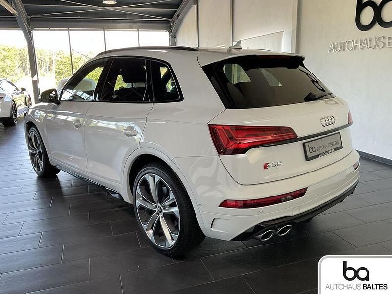 Gebraucht Audi SQ5 Sport 341 PS (250 kW) 2023 Gletscherweiß met. SUV