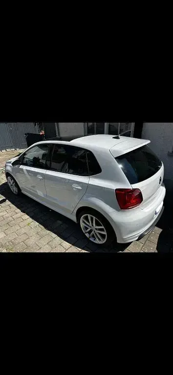 Gebraucht VW Polo Highline 105 PS (77 kW) 2015 Weiß Limousine