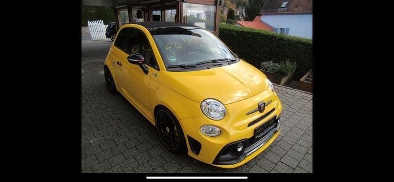 Gelb Gebraucht 2017 Abarth 595 Competizione Kleinwagen | 19.500 € (Fairer Preis) - Bild 1/4