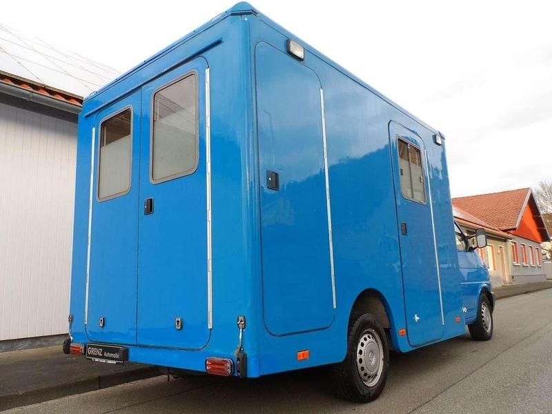 Gebraucht VW T4 102 PS (75 kW) 2001 Blau Van