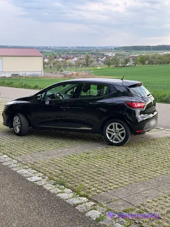 Gebraucht Renault Clio LIMITED 90 PS (66 kW) 2020 Schwarz Limousine