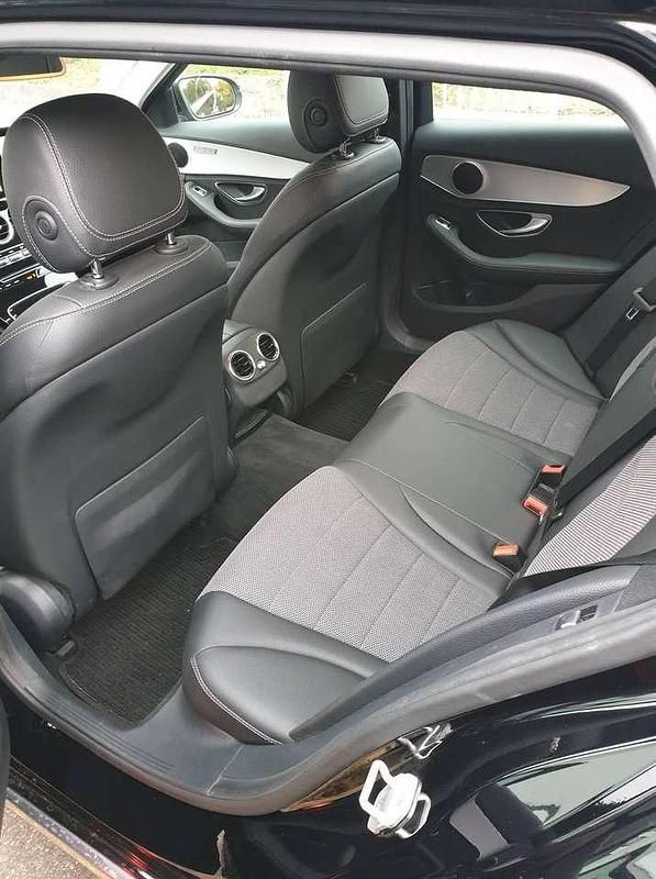 Gebraucht Mercedes C200 184 PS (135 kW) 2015 Schwarz Kombi