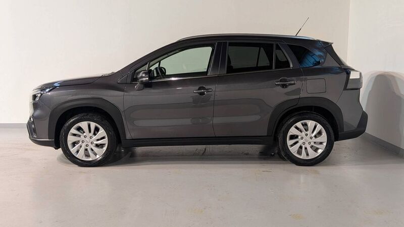 Schwarz Gebraucht 2023 Suzuki SX4 S-Cross Comfort SUV | 23.870 € (Fairer Preis) - Bild 1/4