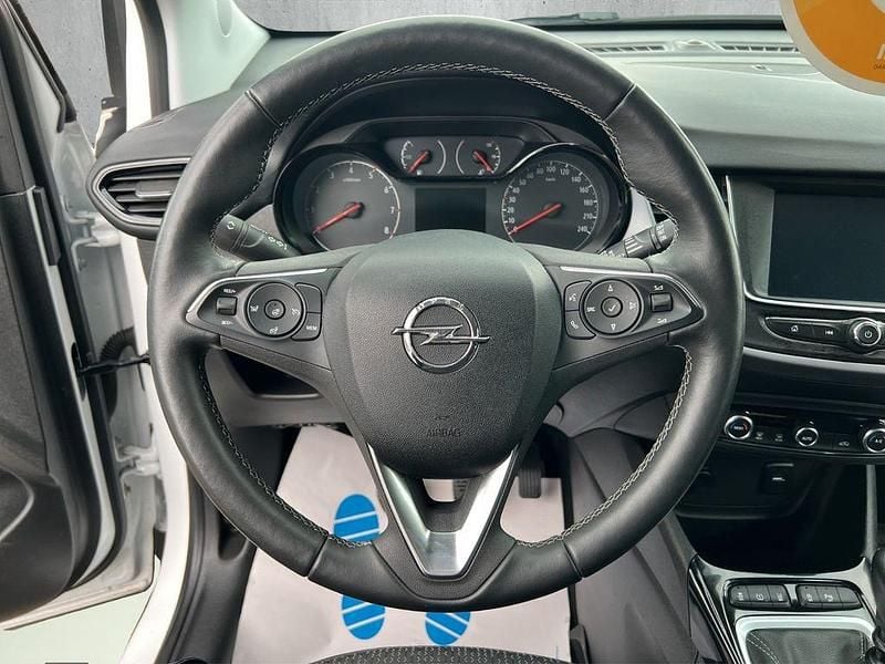Gebraucht Opel Crossland 131 PS (96 kW) 2021 Weiß SUV